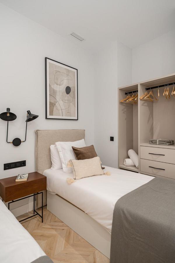 Malasana VII Calle San Mateo 3Br 3Bh Madrid Eksteriør billede